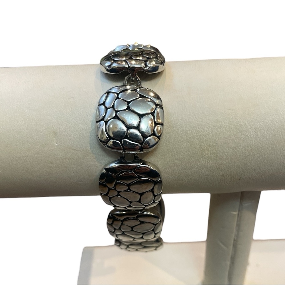 Premier Designs Silver Tone Bracelet Magnetic Closure Pebbled Cobblestone Link